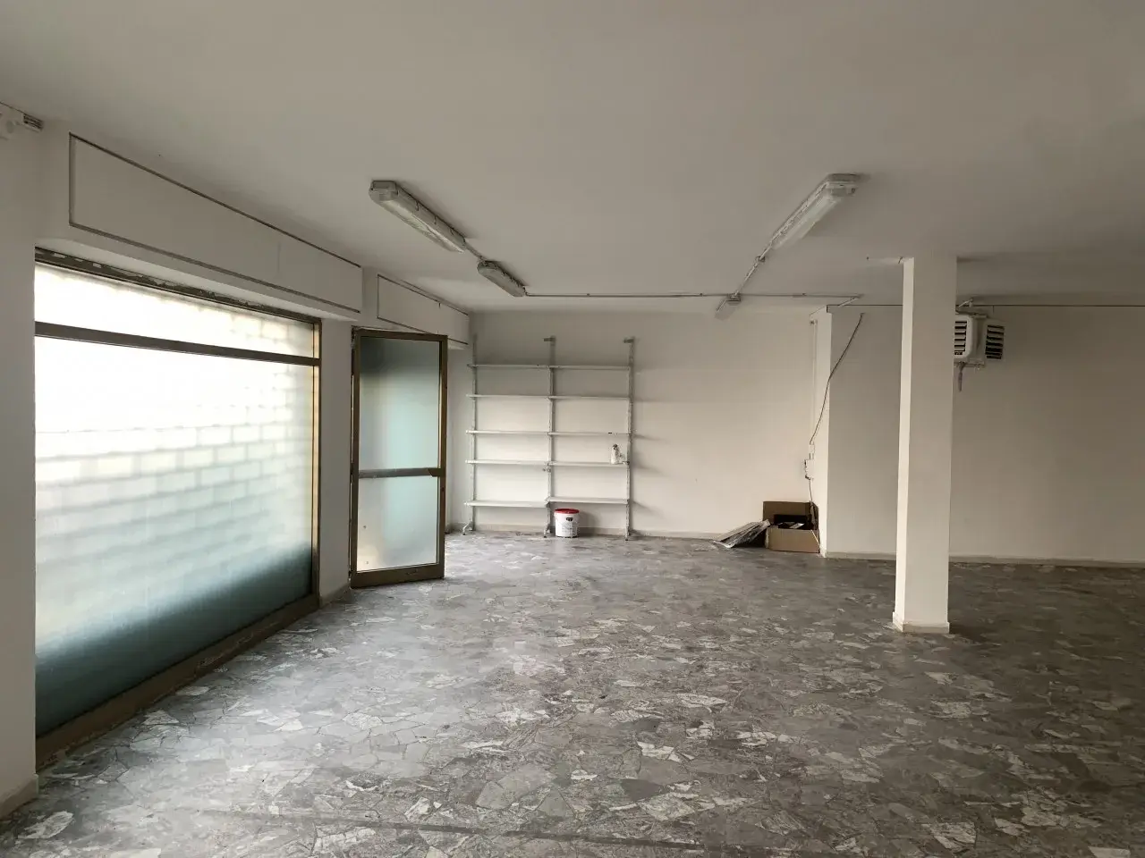 Negozio in Via Michelacci, Firenze, {3} - Foto 1
