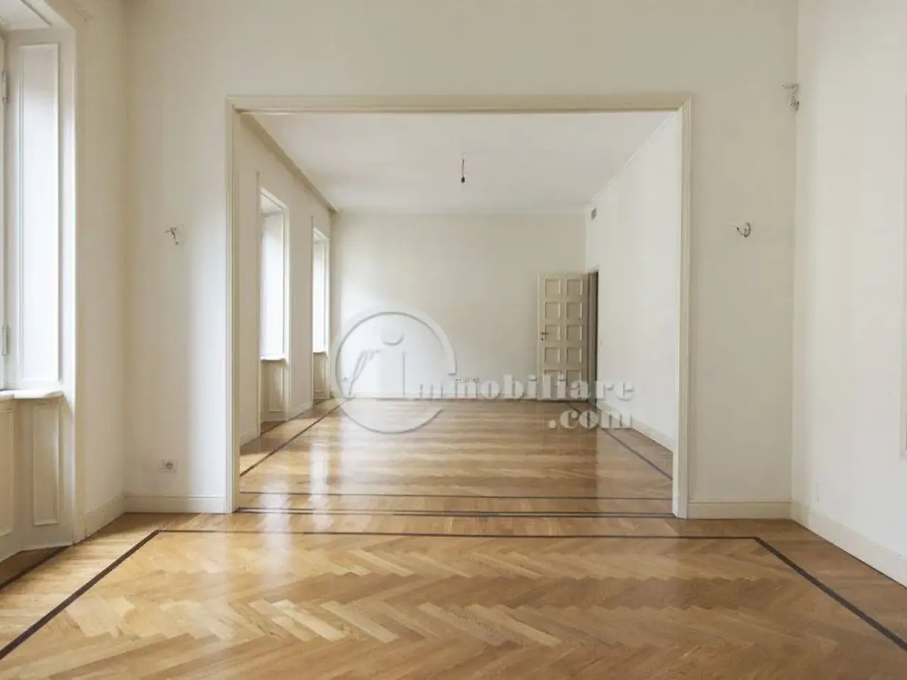 Ufficio in Via Sant'Orsola, Milano, {3} - Foto 1