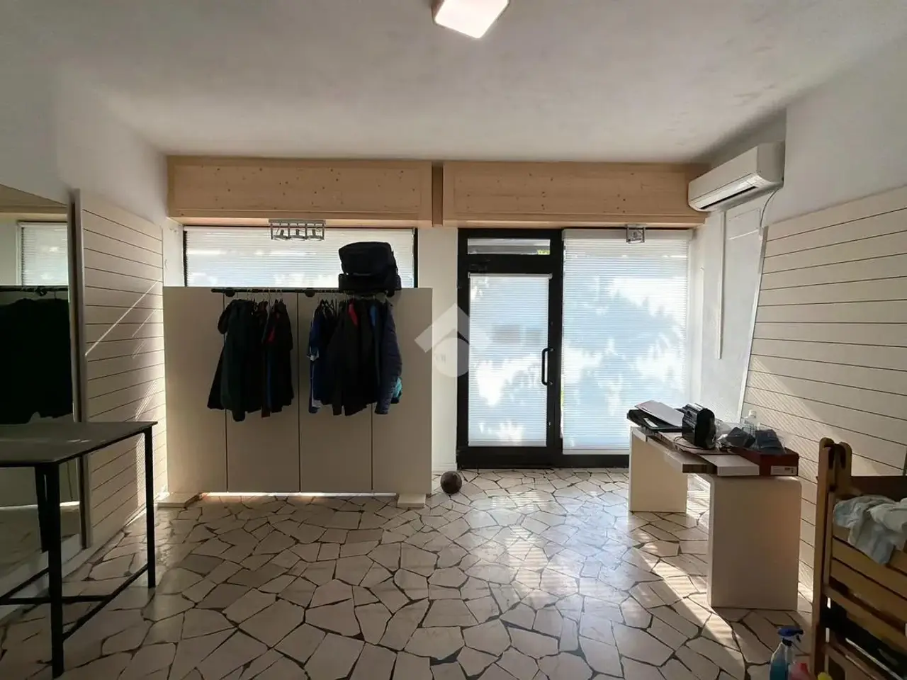 Negozio in Viale Trento, Rovereto, {3} - Foto 1