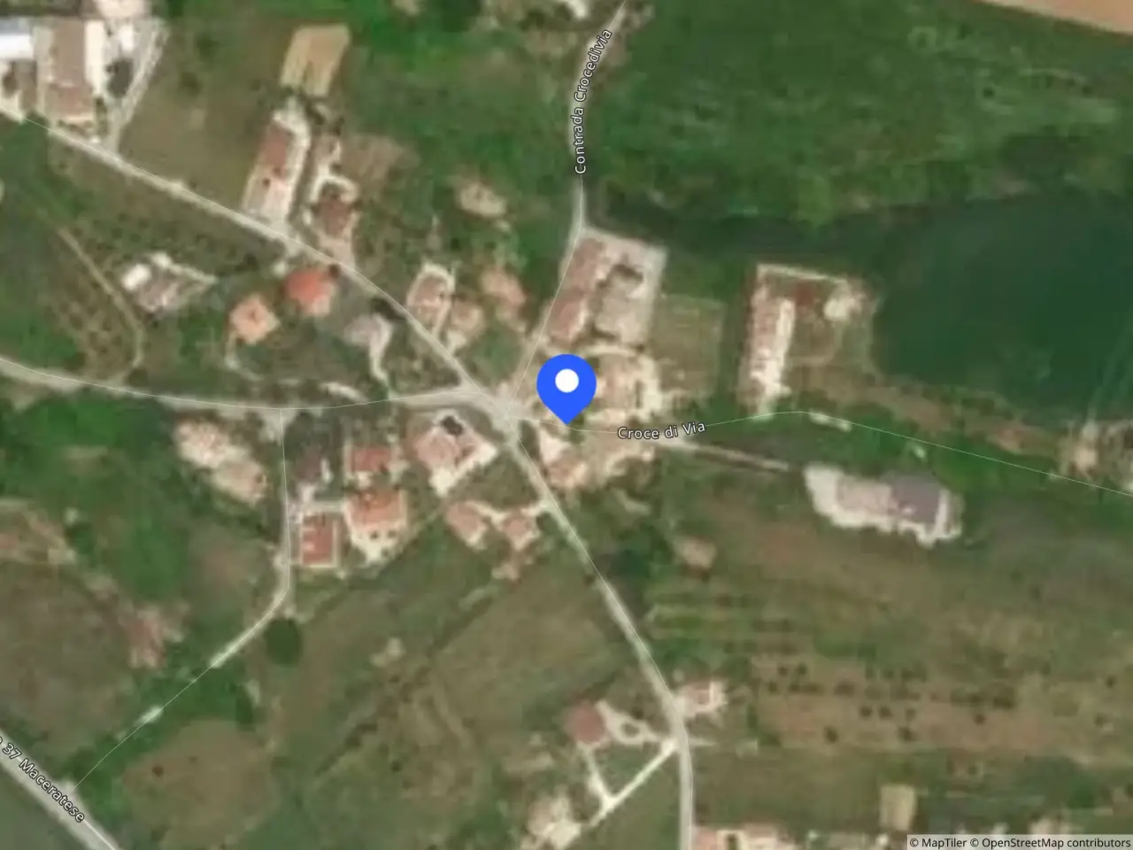 Autorimessa in Contrada Crocedivia, 6, 63833 Montegiorgio Fm, Italia 6, Montegiorgio, {3} - Foto 2