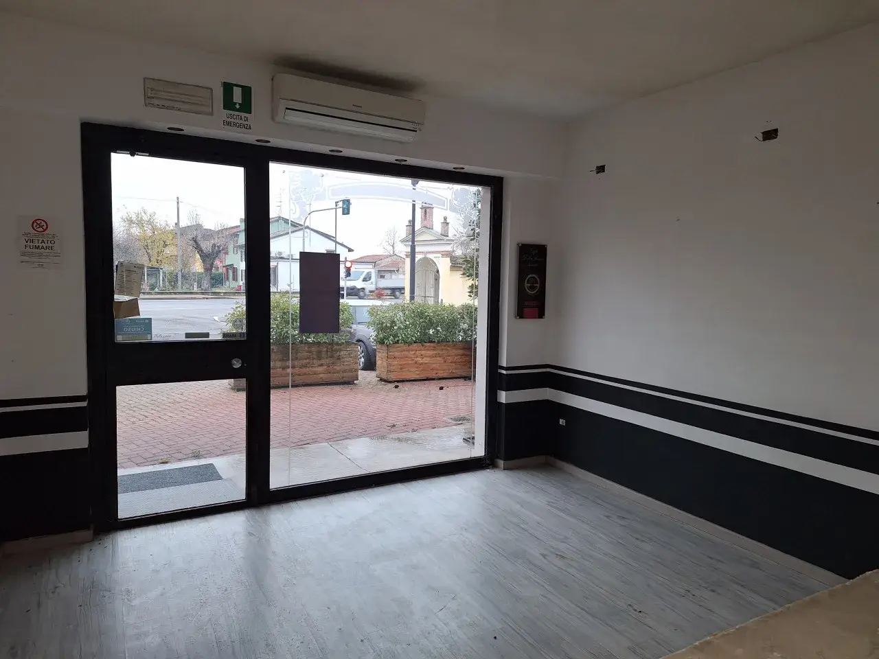 Negozio in , Sissa Trecasali, {3} - Foto 1
