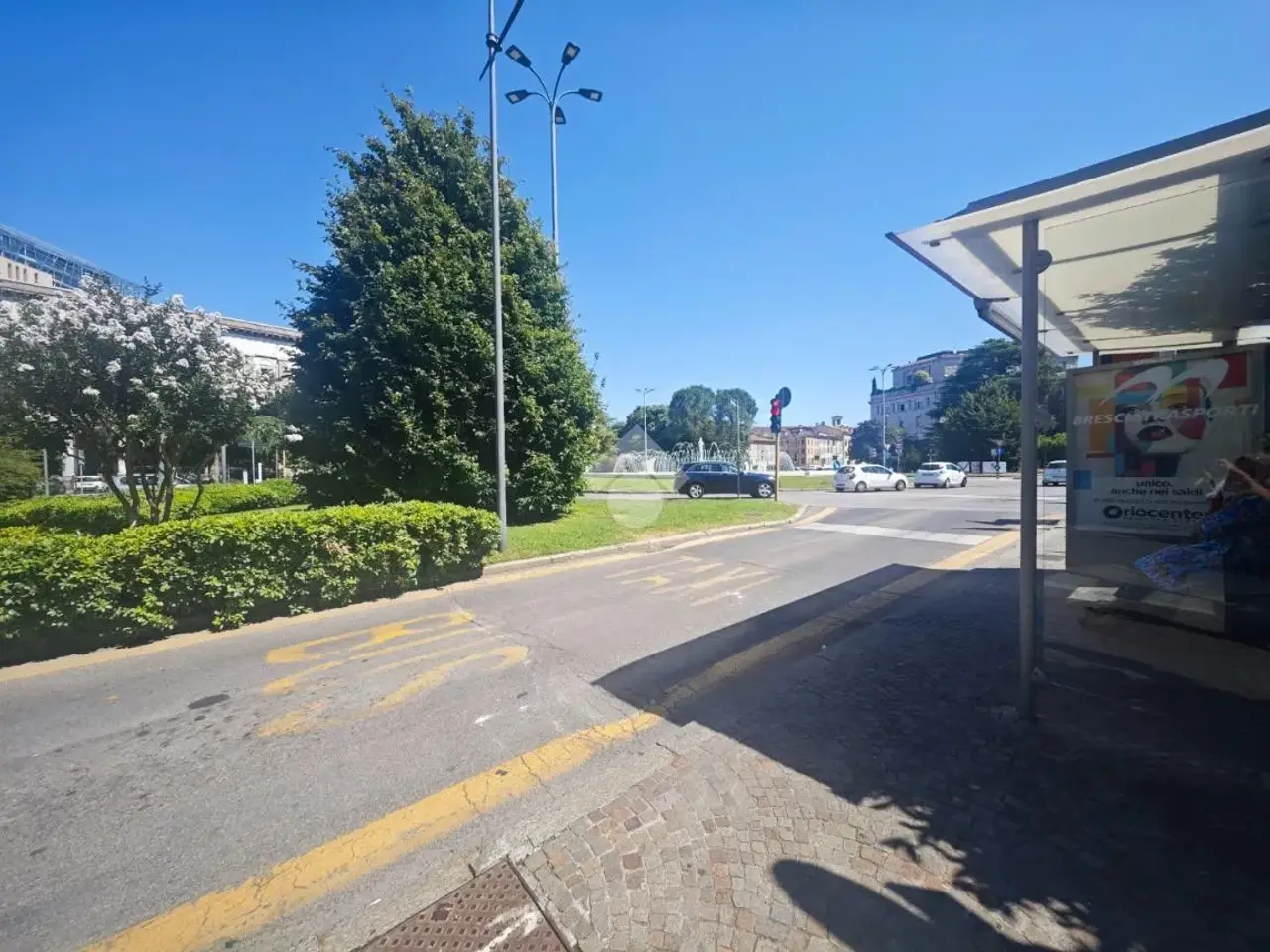 Negozio in Piazzale della Repubblica 21, Brescia, {3} - Foto 2