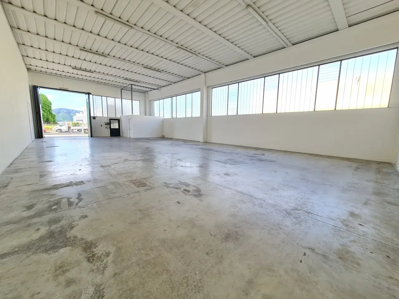 Negozio in Via Angelo Barovier, Abano Terme, {3} - Foto 1