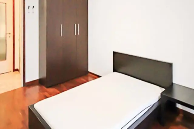insertion image