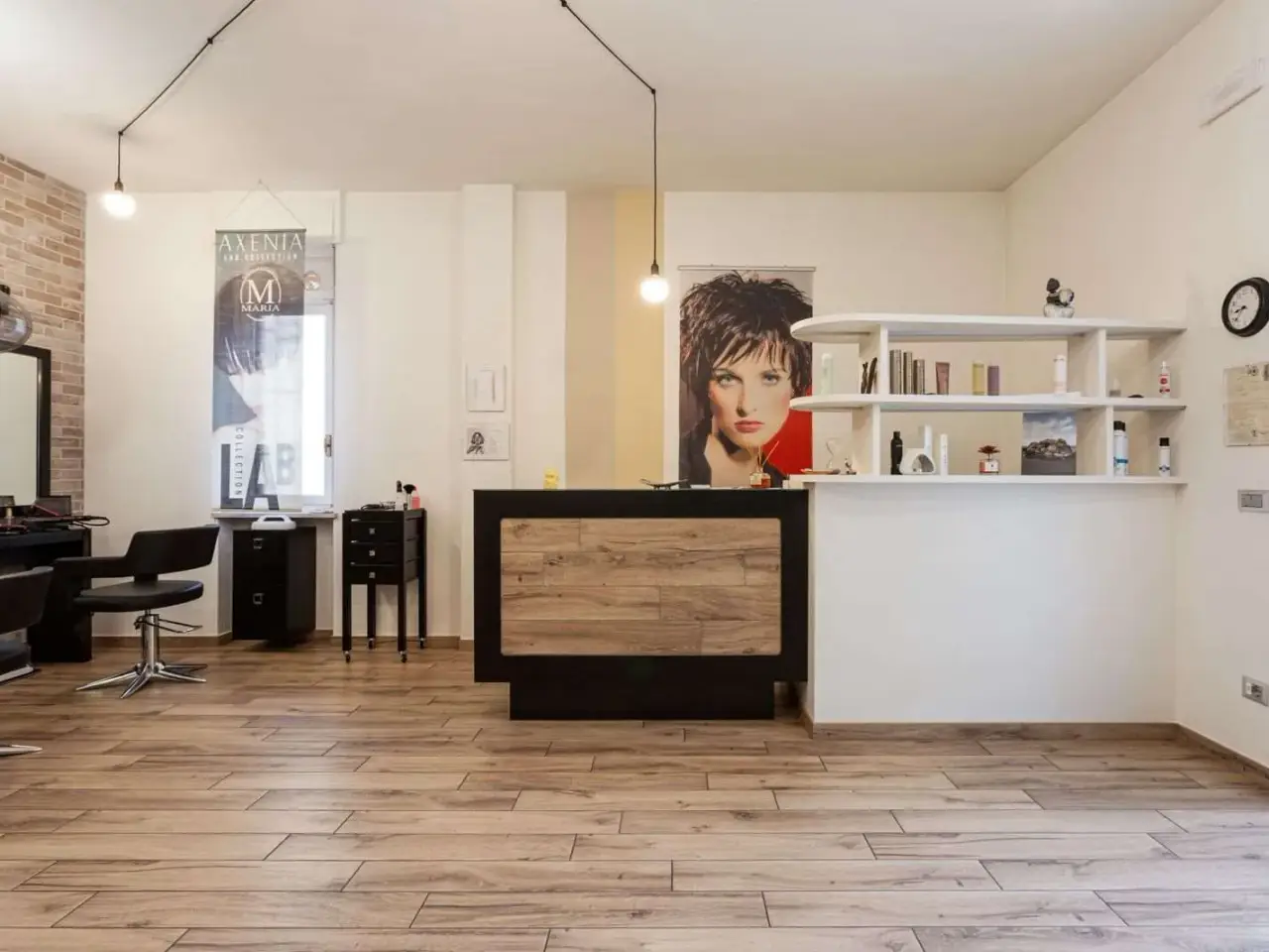 Negozio in Via Parigi 153, Aosta, {3} - Foto 1