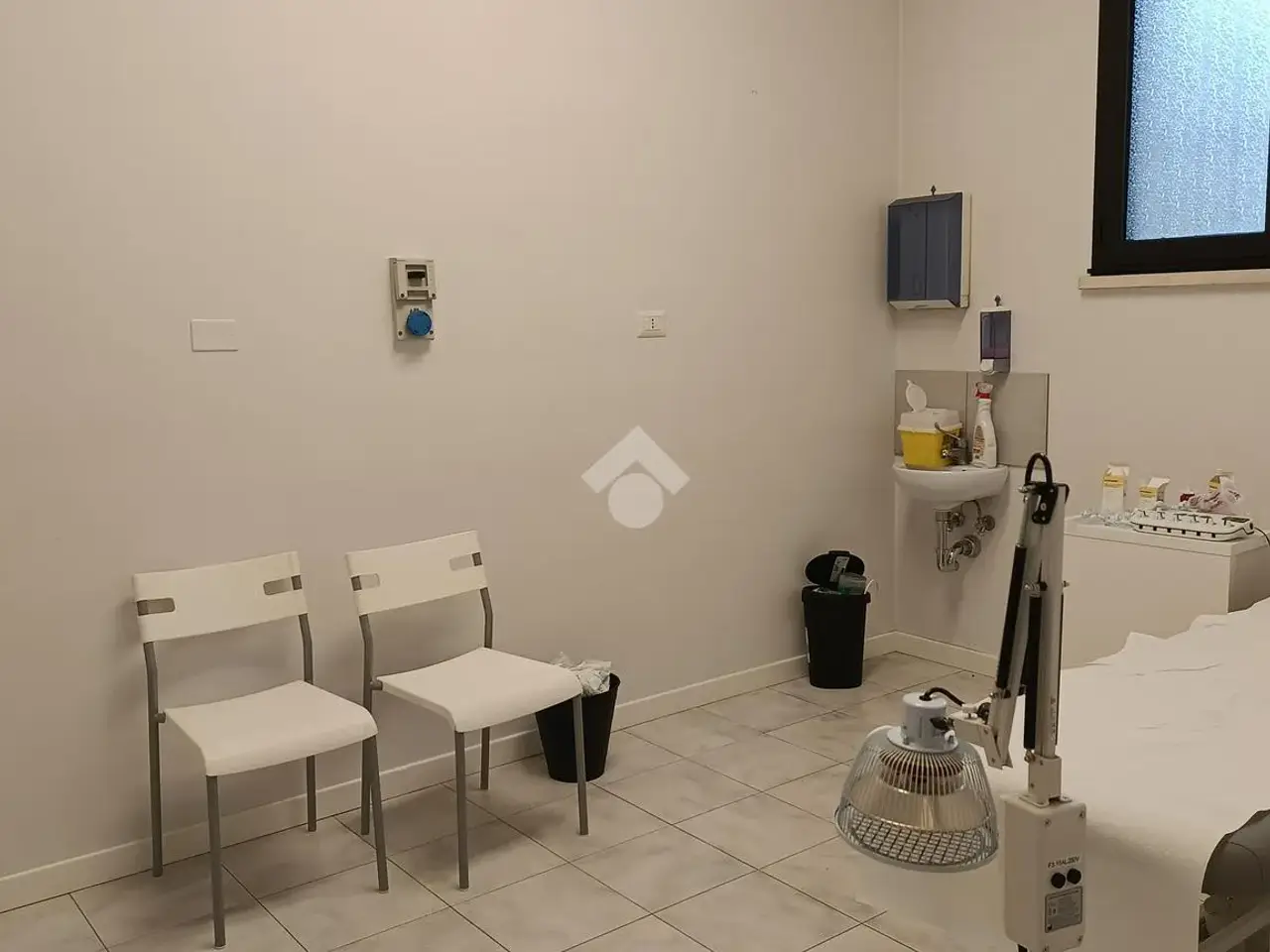 Negozio in Via Viadotto Pontescolle 20, Bagno Di Romagna, {3} - Foto 2