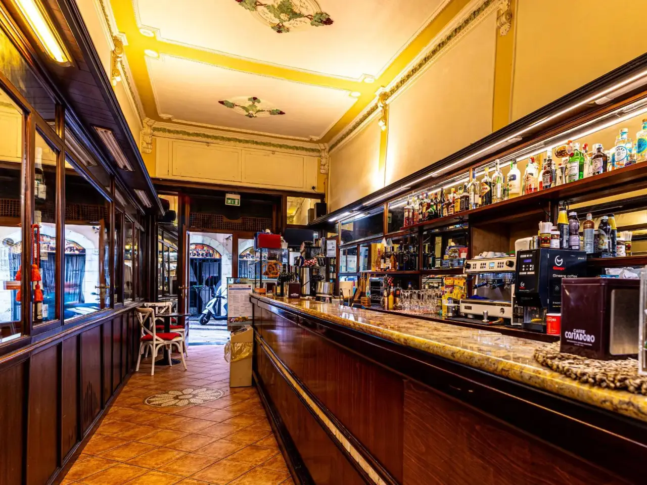Bar in , Sassari, {3} - Foto 1