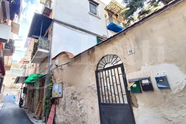 Einzimmerwohnung in Via Grimaldi 15, Portici - Foto 1