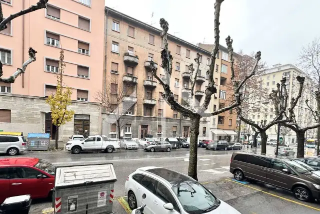 Einzimmerwohnung in {3}, Viale Gabriele d'Annunzio 42 - Foto 1