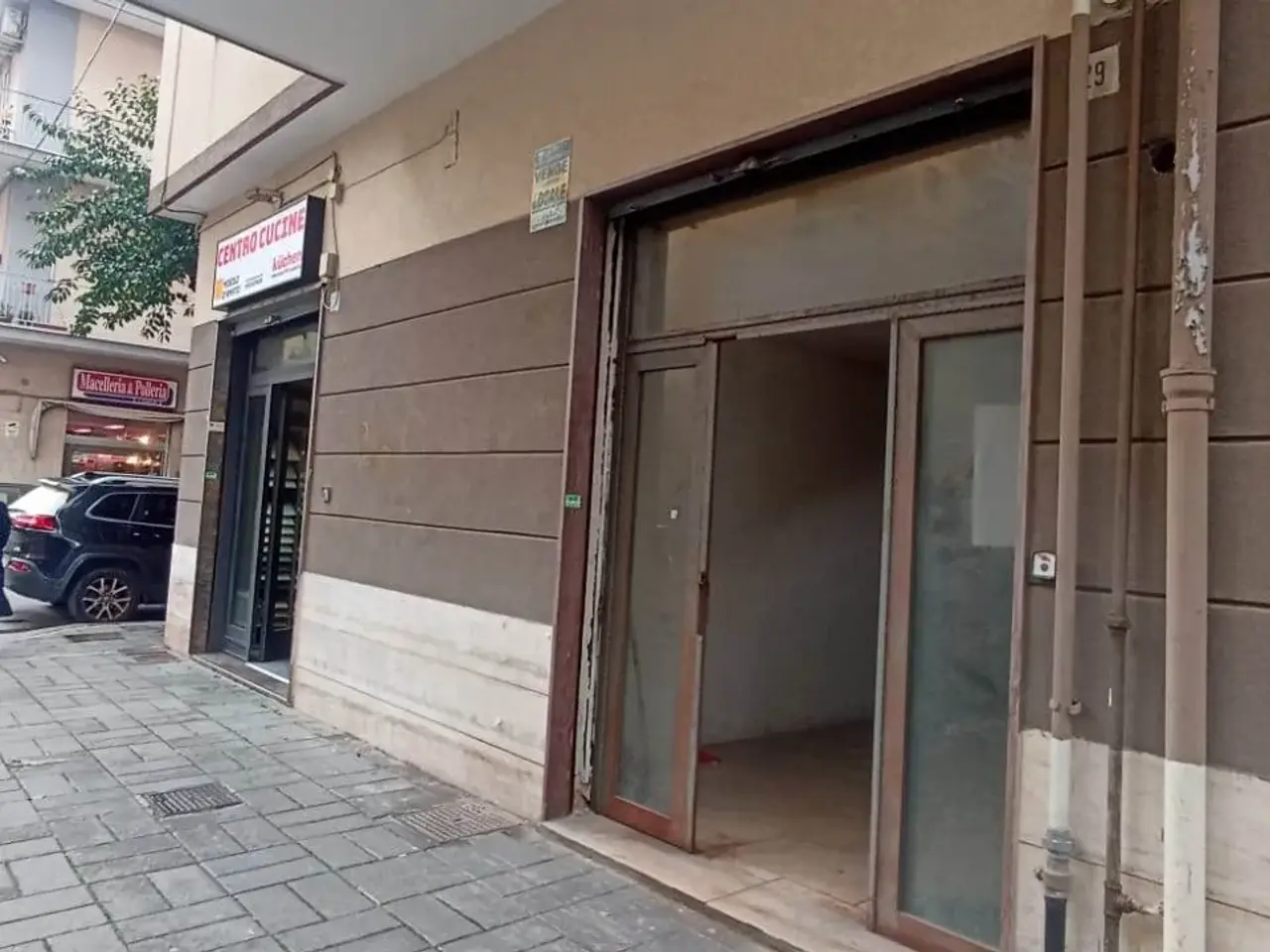 Negozio in Via Mauri, Salerno, {3} - Foto 2