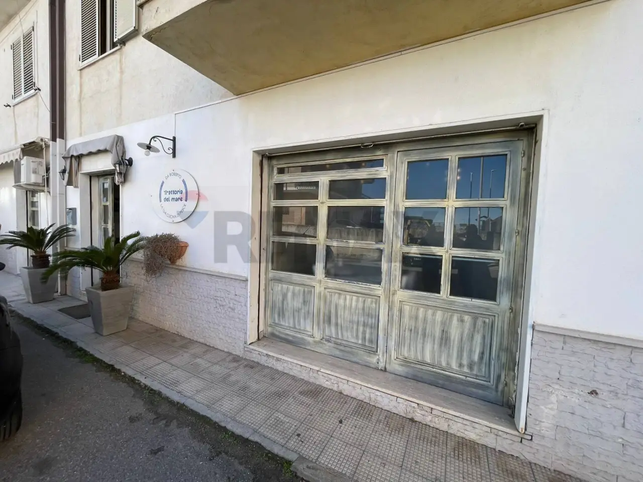 Esercizio commerciale in Via Lucania 41, Corigliano-Rossano, {3} - Foto 1