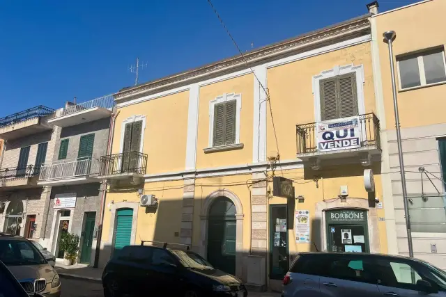 Casa indipendente in Via Beato Giacomo 78, Bitetto - Foto 1