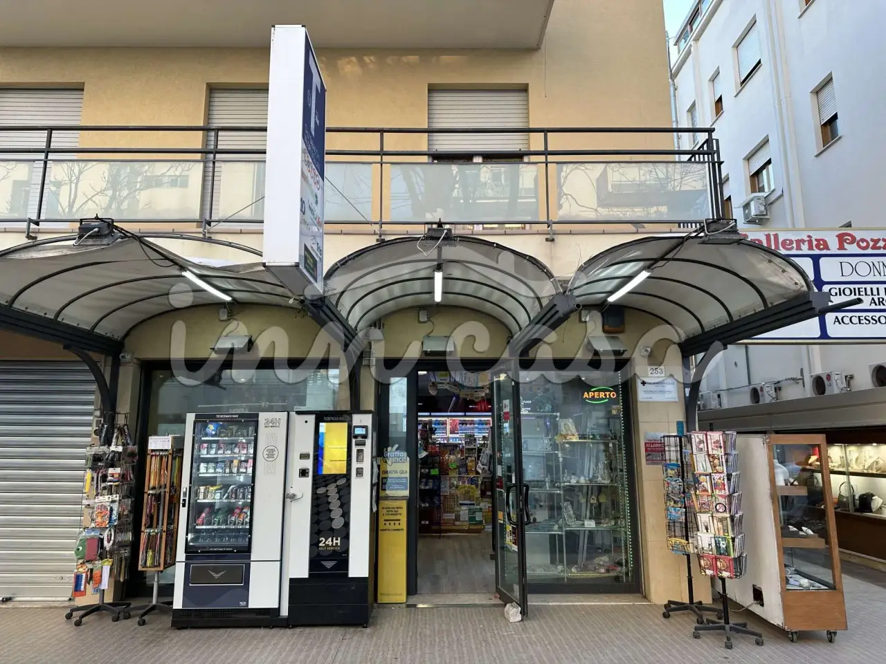 Tabaccheria in , Rimini, {3} - Foto 1