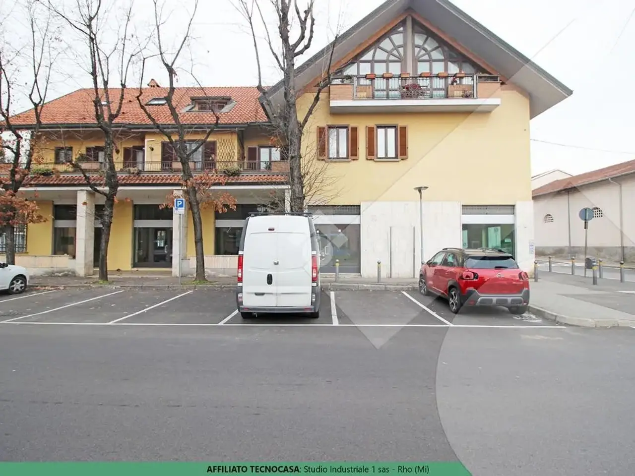Negozio in Via Nazario Sauro 16, Rho, {3} - Foto 1