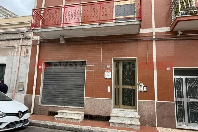 Palazzo in vendita, Via Garibaldi 37, Sava - Foto 1