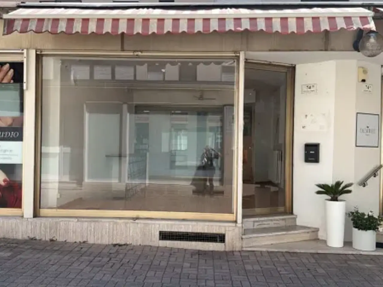 Ufficio in Viale Dante Alighieri, Riva Del Garda, {3} - Foto 1