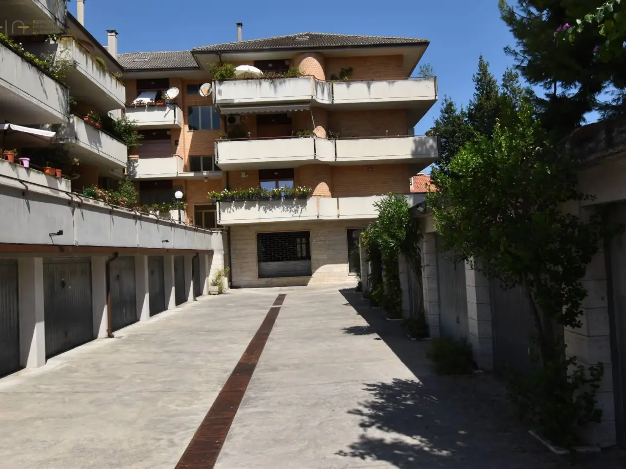 Laboratorio in Via  Padre Sigismondo Damiani, San Benedetto Del Tronto, {3} - Foto 1