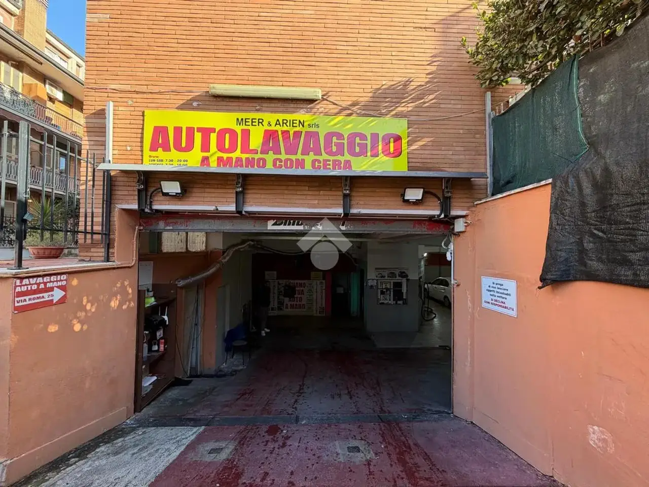 Negozio in Via Roma 25, Grottaferrata, {3} - Foto 1