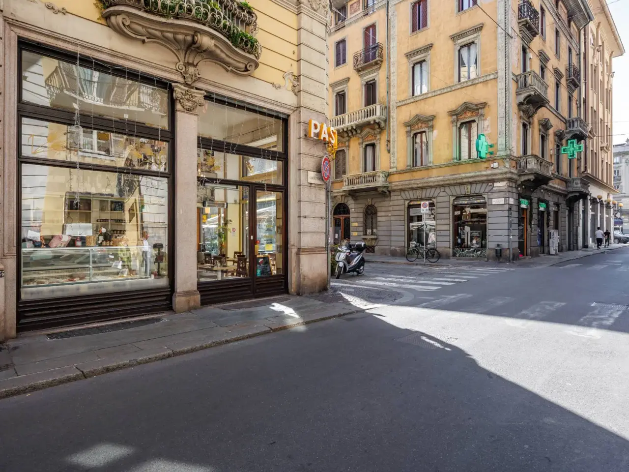 Negozio in Via San Francesco d'Assisi, Torino, {3} - Foto 2
