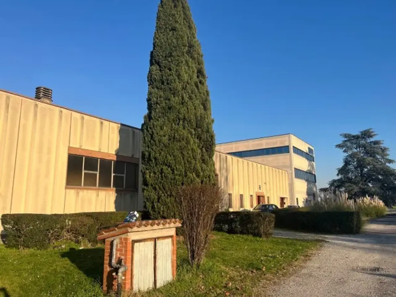 Capannone in , Ostiglia, {3} - Foto 1