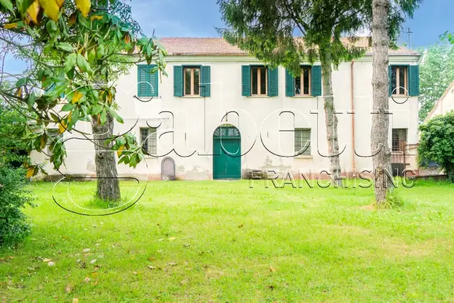 Detached house in {3}, Via Chiorboli - Photo 1