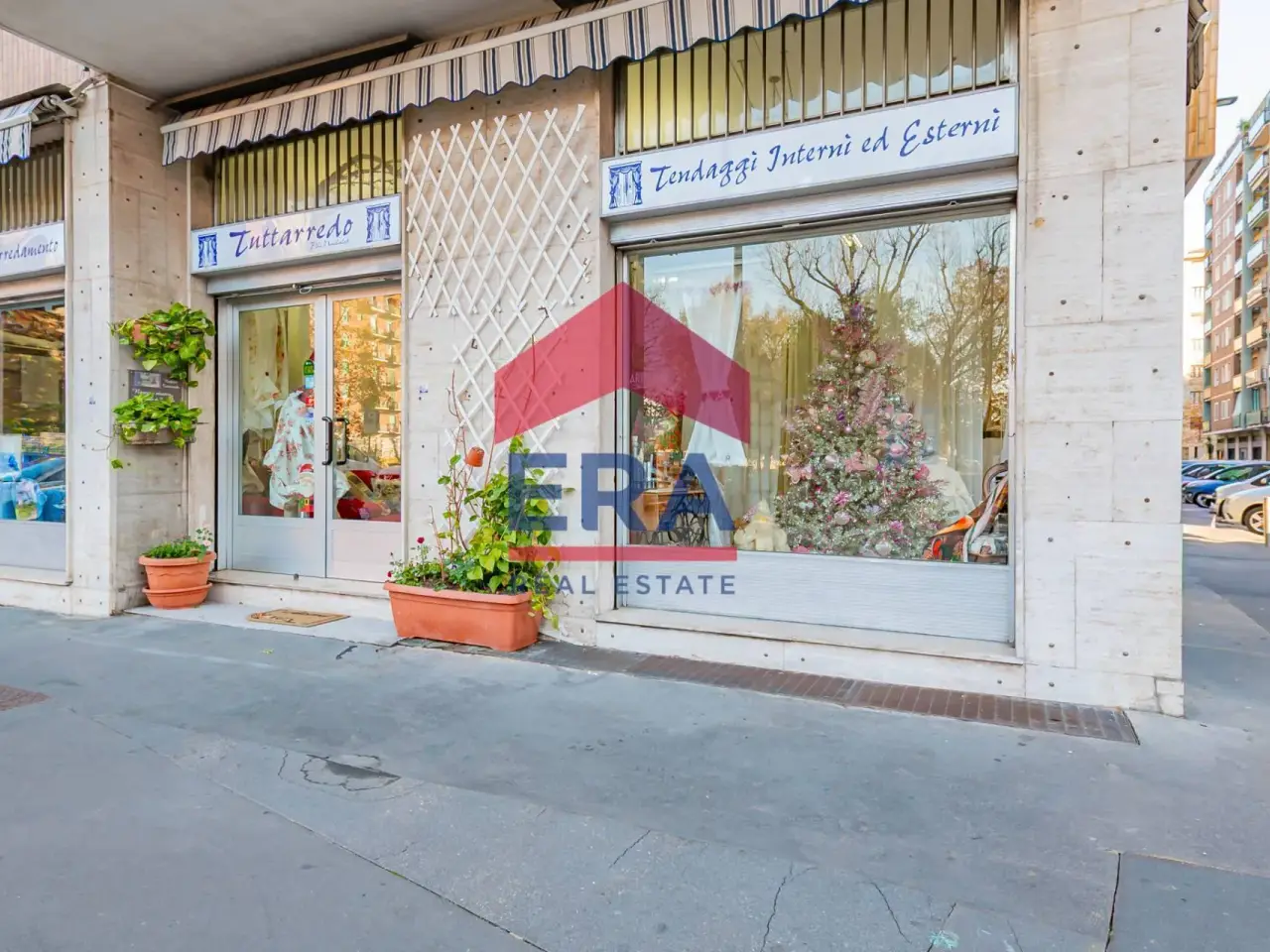 Negozio in Via Antonio Panizzi 12, Milano, {3} - Foto 1