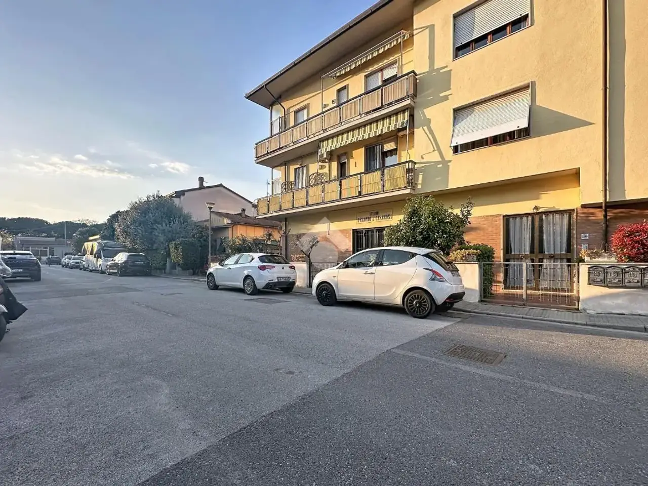 Ufficio in Via a. Fantozzi 37, Calcinaia, {3} - Foto 1