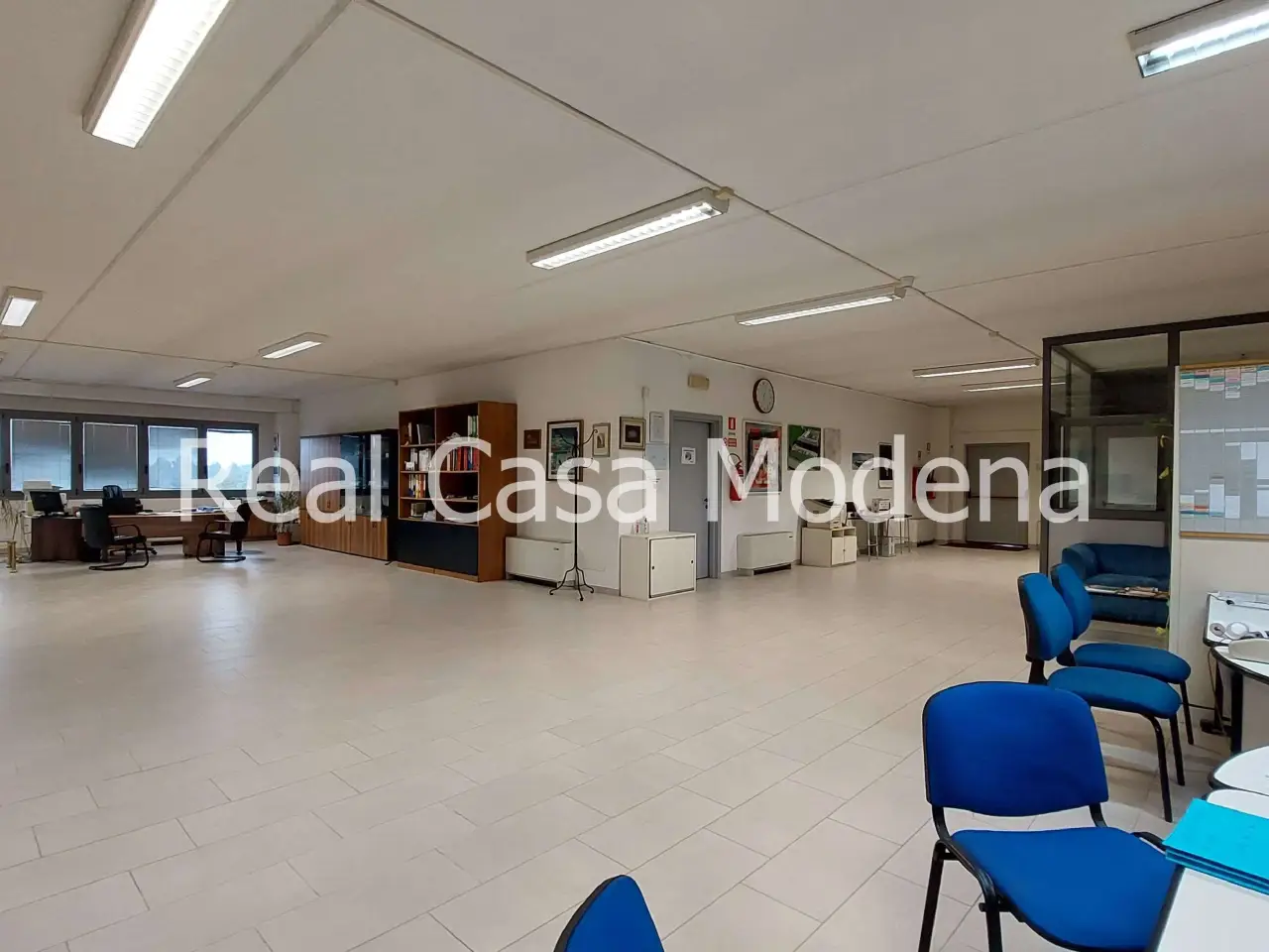 Ufficio in , Modena, {3} - Foto 1