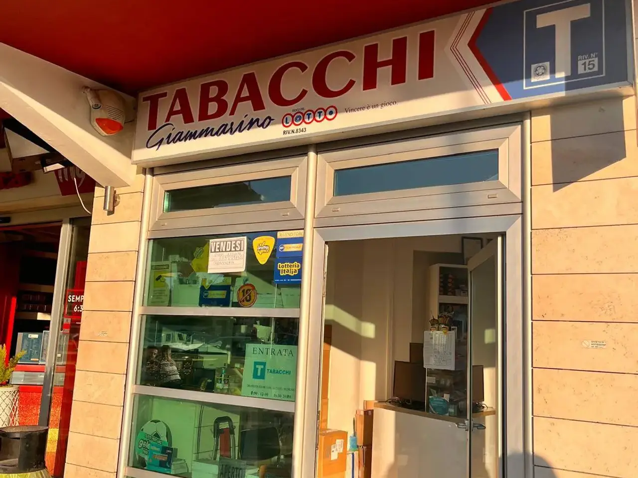Esercizio commerciale in Via Milano 13, Fiano Romano, {3} - Foto 2