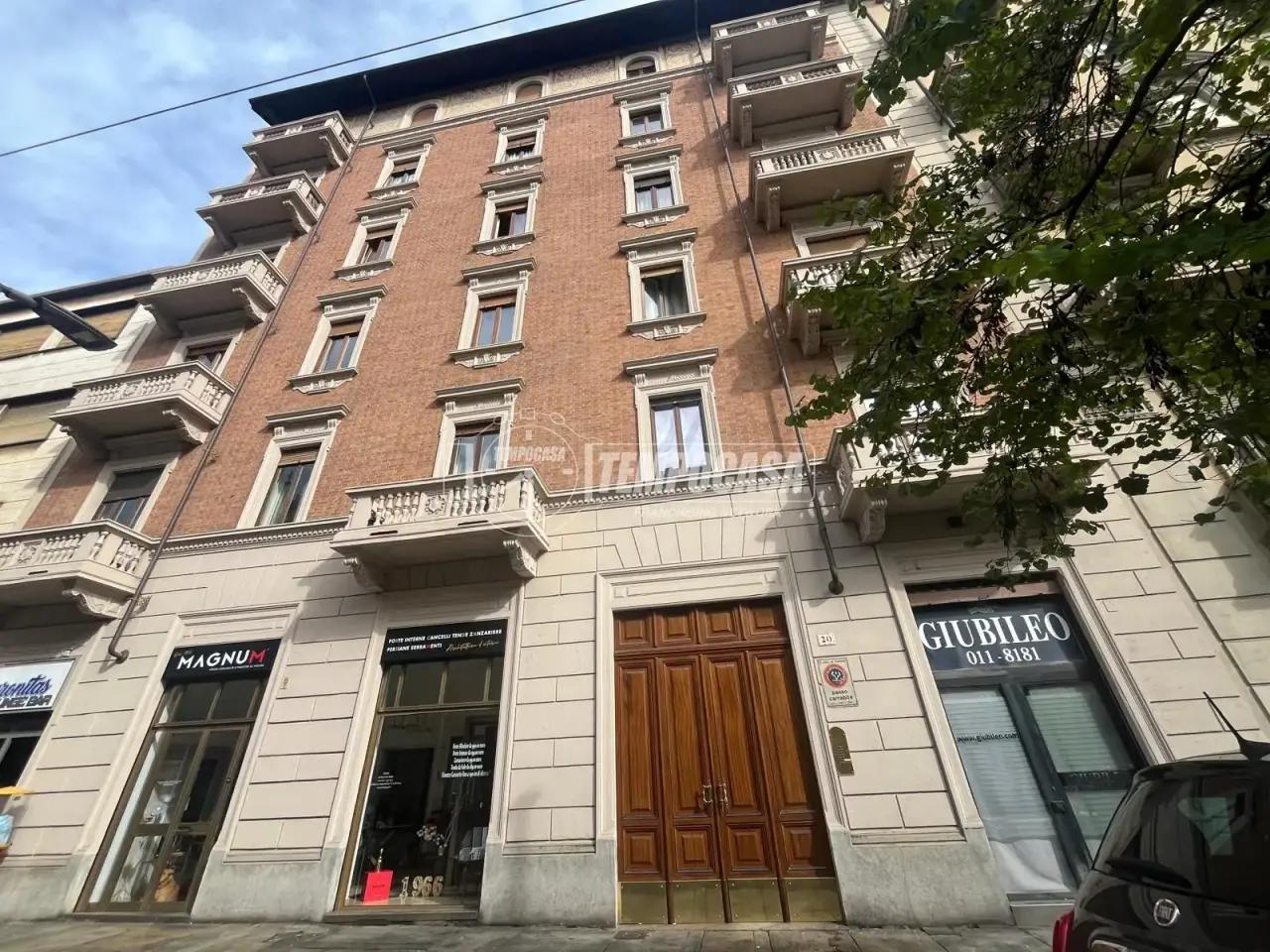 Negozio in Corso Germano Sommeiller 20, Torino, {3} - Foto 2
