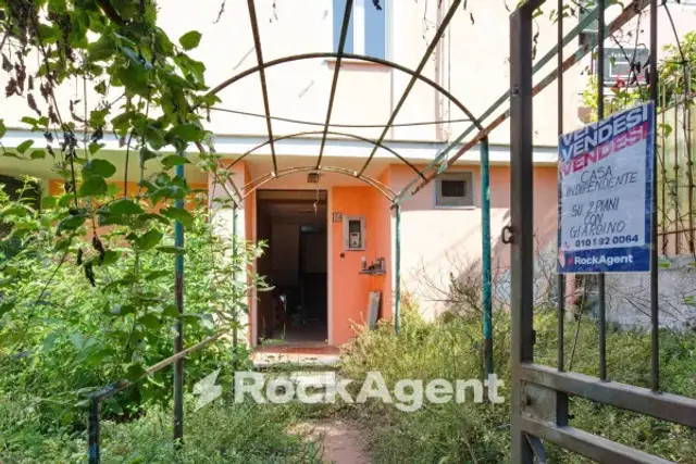 Villa in Via delle Tofane 34, Genova - Foto 1