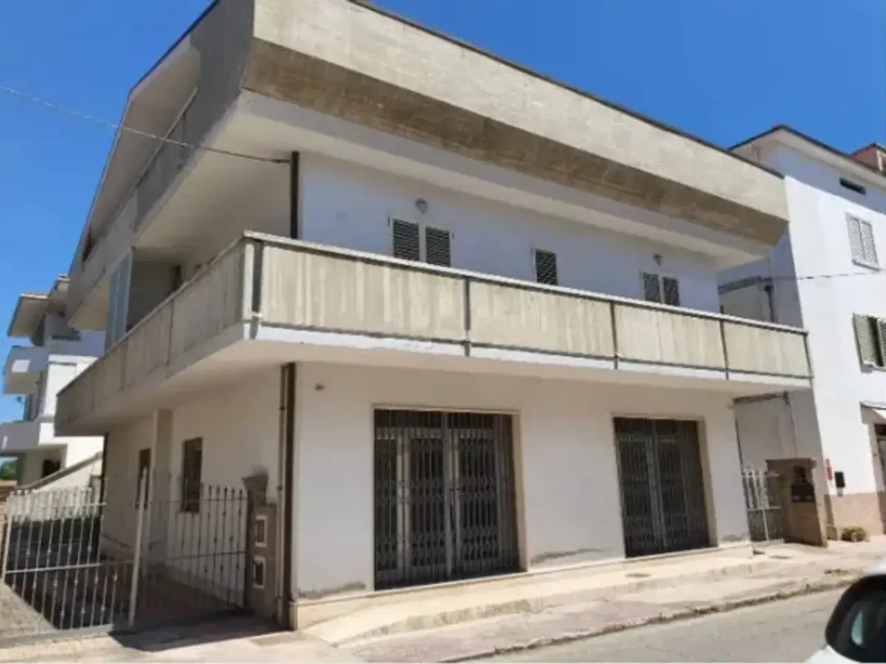 Negozio in Via Giuseppe Garibaldi, Alba Adriatica, {3} - Foto 1