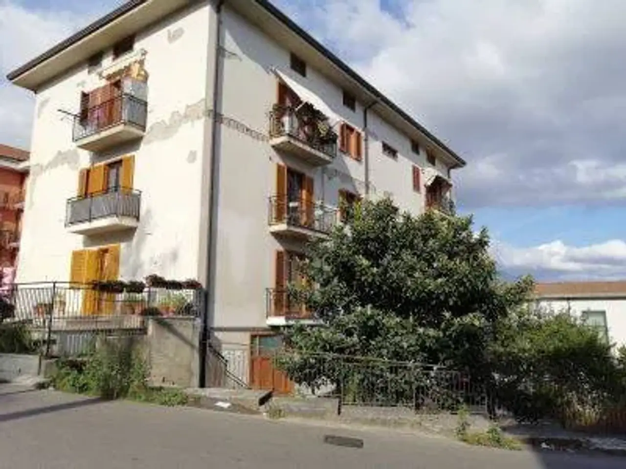 Negozio in , Atripalda, {3} - Foto 2