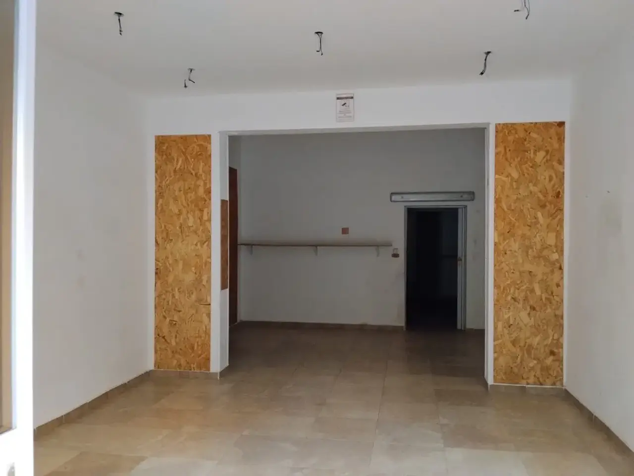 Negozio in Via Nettuno, Taranto, {3} - Foto 1