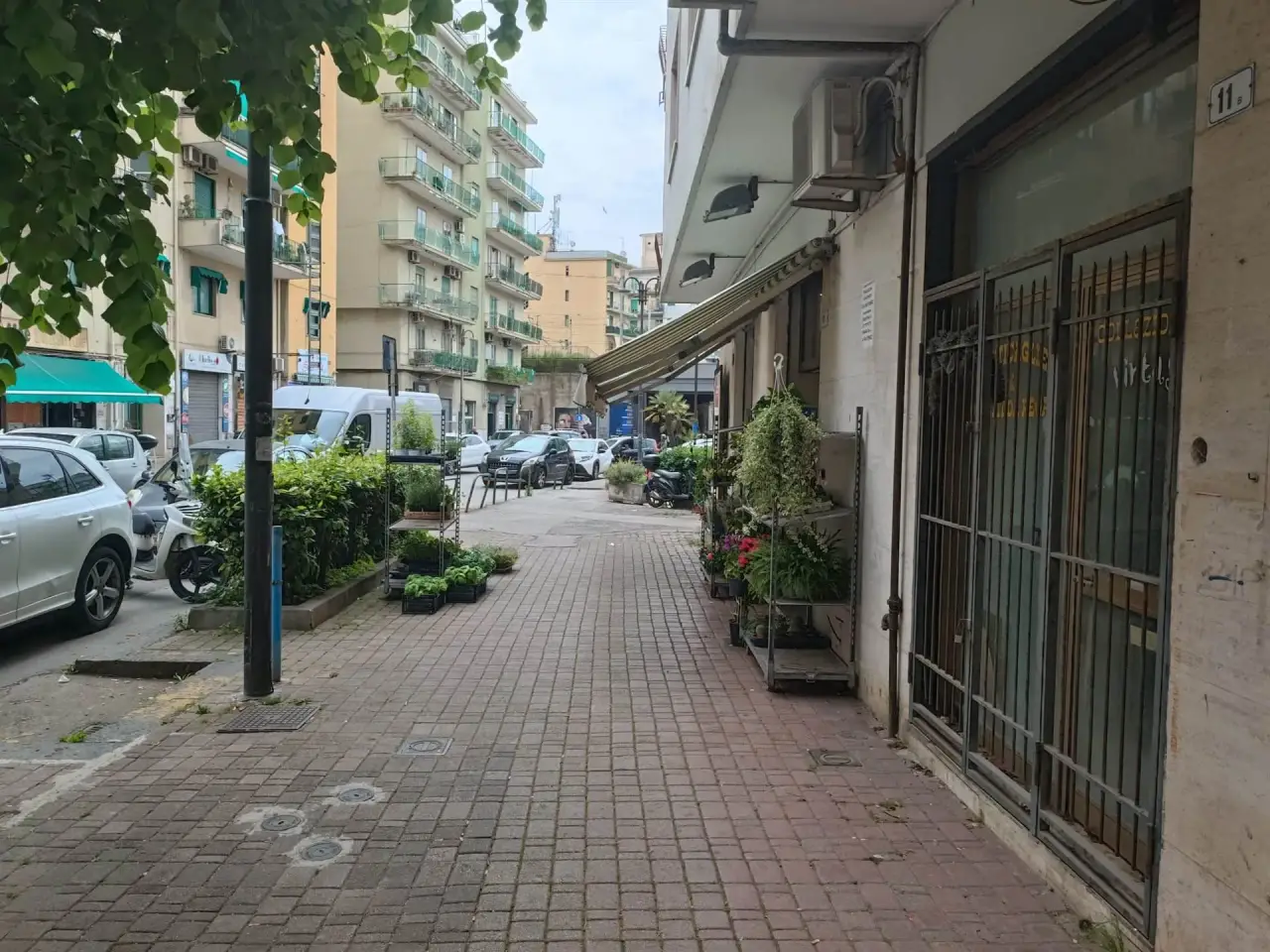 Negozio in Via Settimio Mobilio, Salerno, {3} - Foto 1