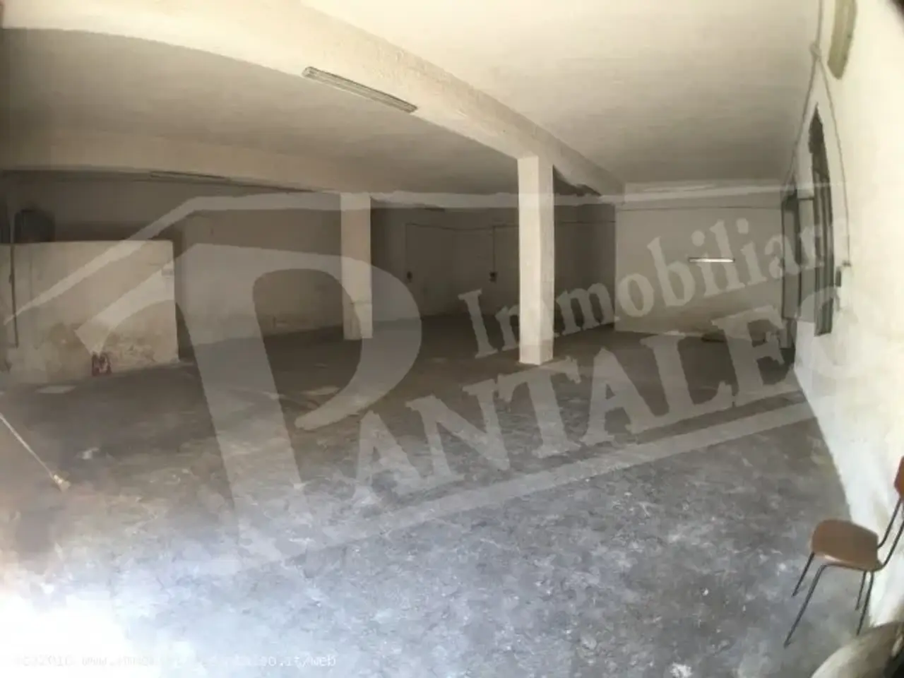 Esercizio commerciale in 
Via della Gioventù									, 
Marsala									, Marsala, {3} - Foto 2