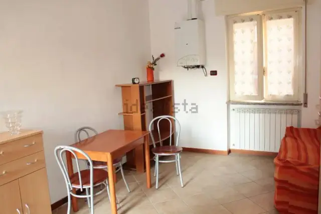 2-room flat in Via Orgoglia, Borgo Ticino - Photo 1