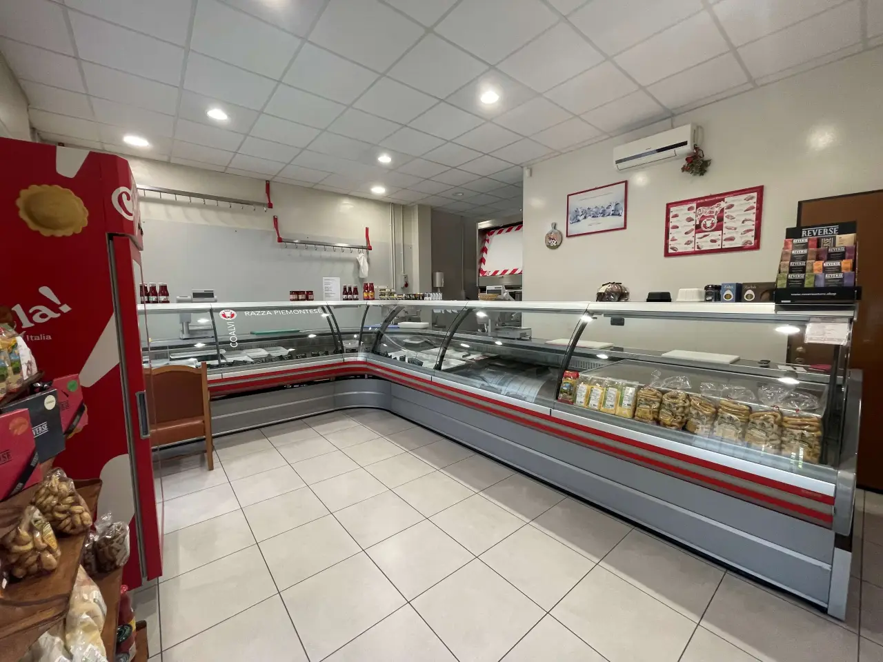 Minimarket in , Piossasco, {3} - Foto 1