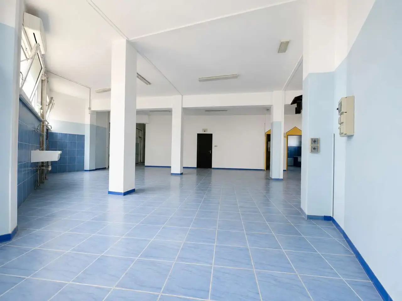 Magazzino in , Ancona, {3} - Foto 1