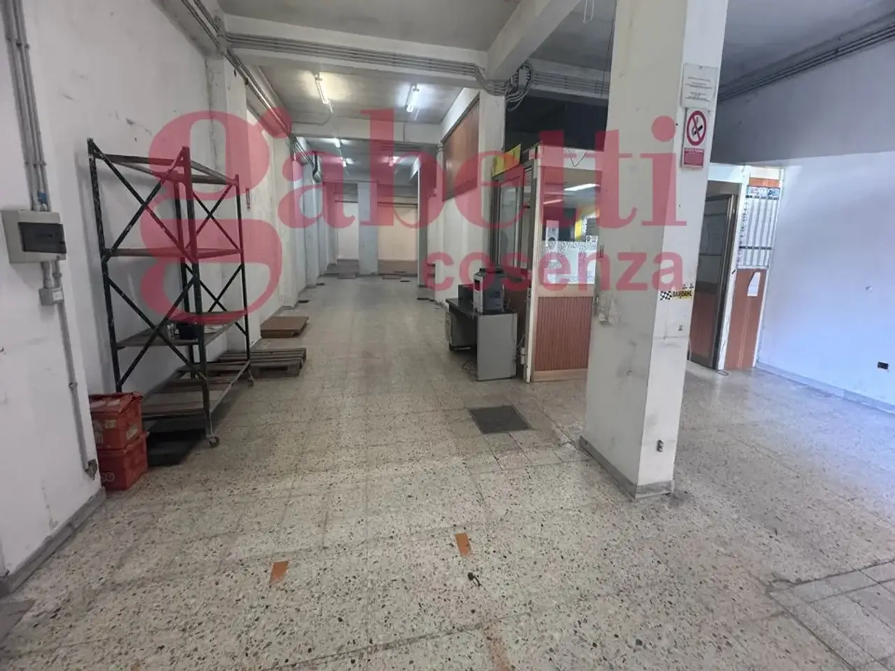 Magazzino in Cosenza Via Pietro Colletta Snc, Cosenza, {3} - Foto 2