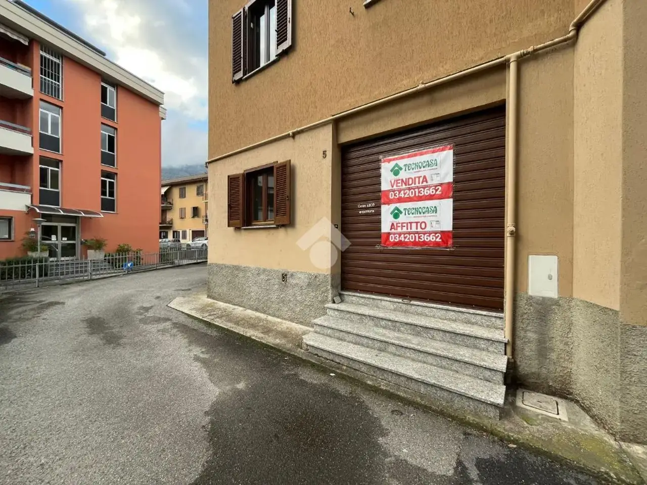 Ufficio in Via Pegreffi, Sondrio, {3} - Foto 1