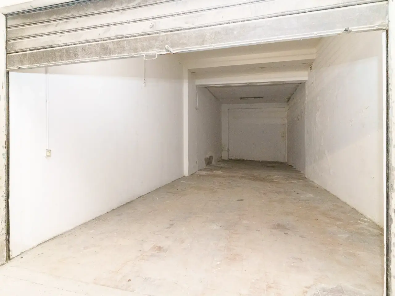 Garage in Via Giuseppe De Felice, Sant'Agata Li Battiati, {3} - Foto 2