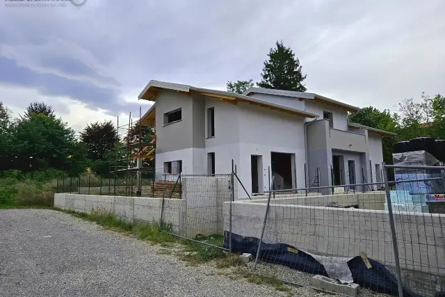 Reihenhaus in Via Rimembranze, Appiano Gentile - Foto 1