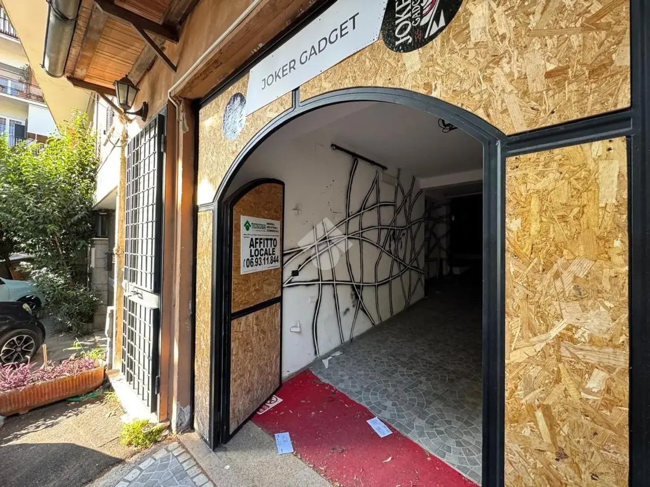 Negozio in Via Parco della Rimembranza 39, Albano Laziale, {3} - Foto 2