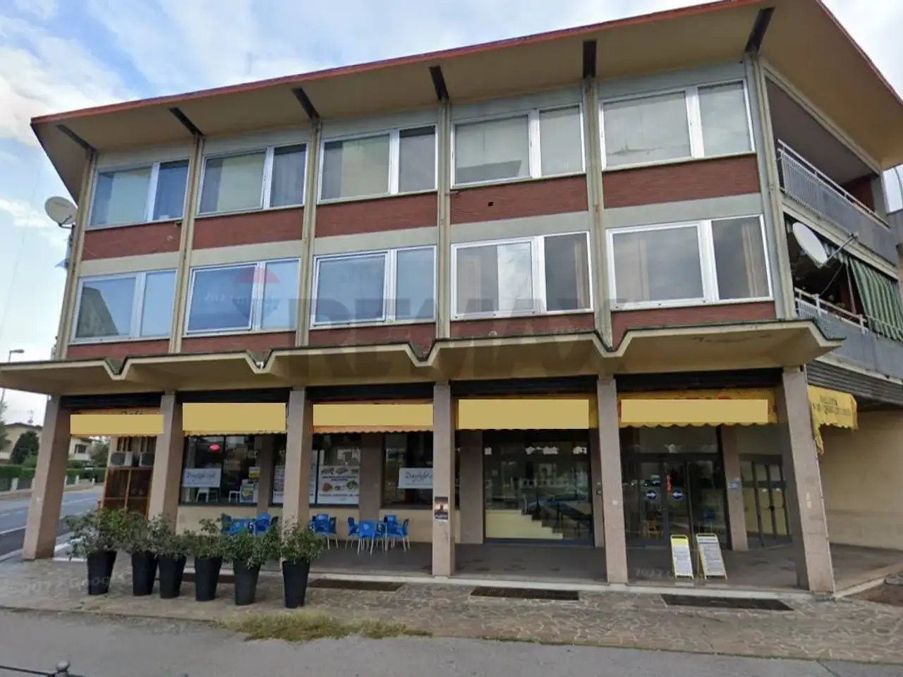 Negozio in , Treviglio, {3} - Foto 2