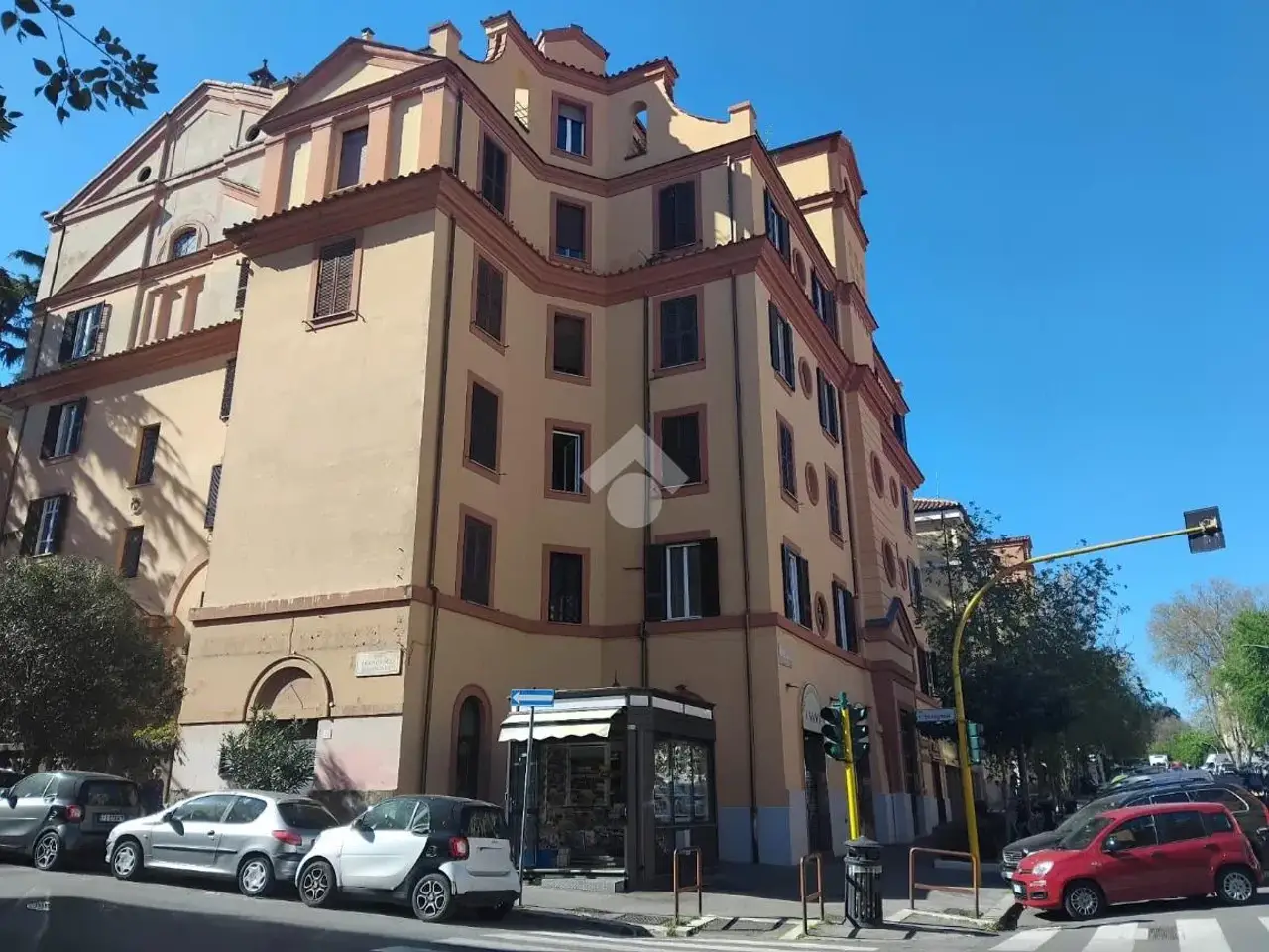 Negozio in Viale dei Quattro Venti, Roma, {3} - Foto 1