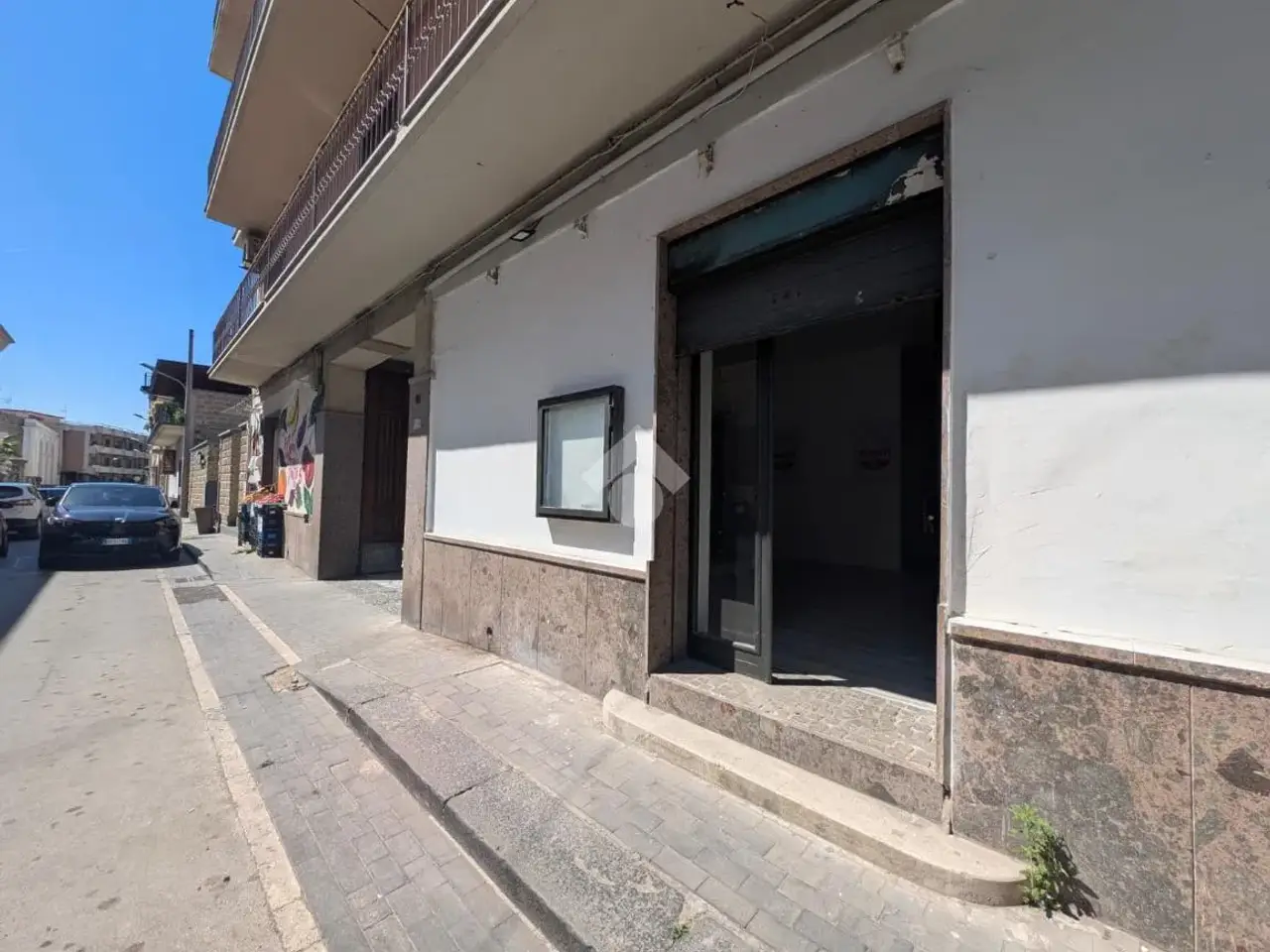 Negozio in Via Guglielmo Marconi 23, Marcianise, {3} - Foto 1