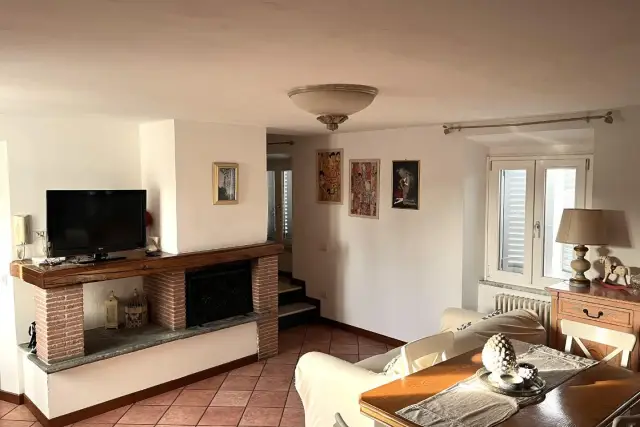 insertion image