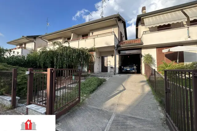 Mansion in Via Stradella, Busto Arsizio - Photo 1