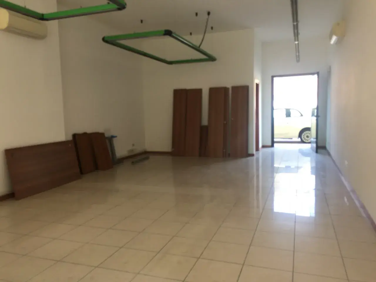Negozio in Via Europa, Vigodarzere, {3} - Foto 2